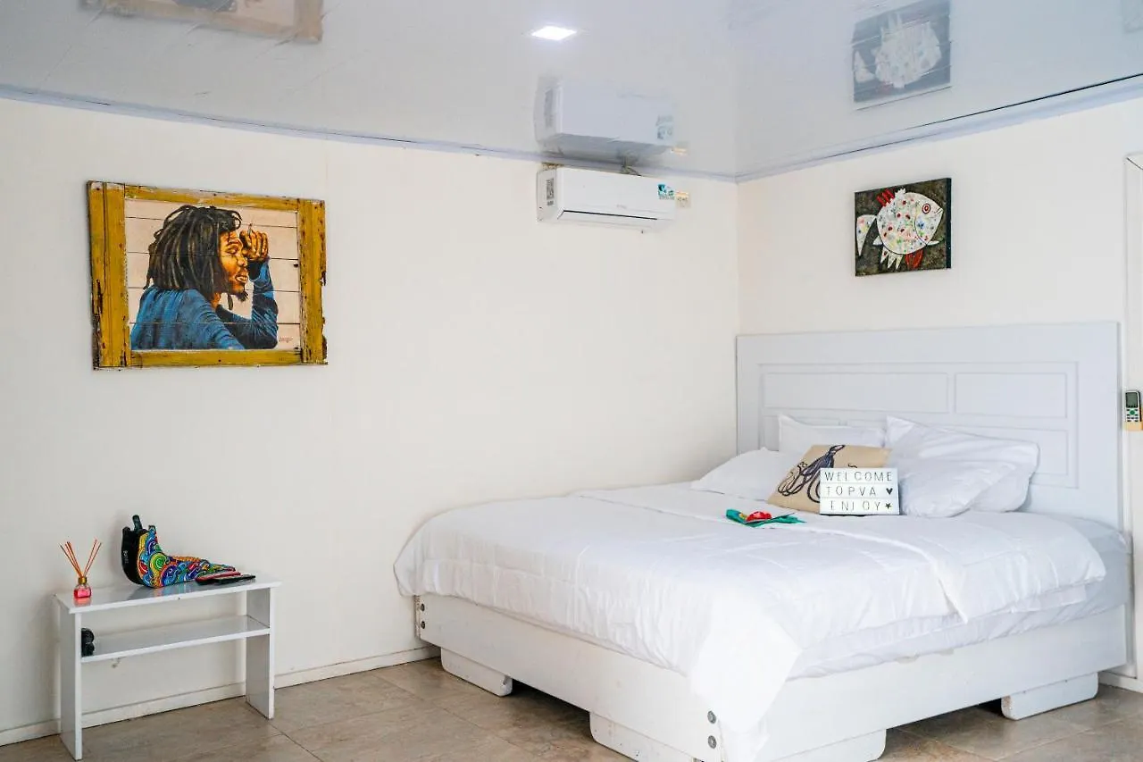 Salt Wata Aparthotel Fresh Water Bay